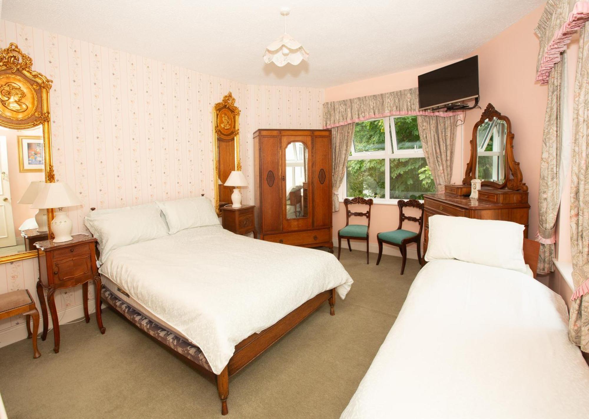 Gleneven Guest House Inniskeen Eksteriør billede